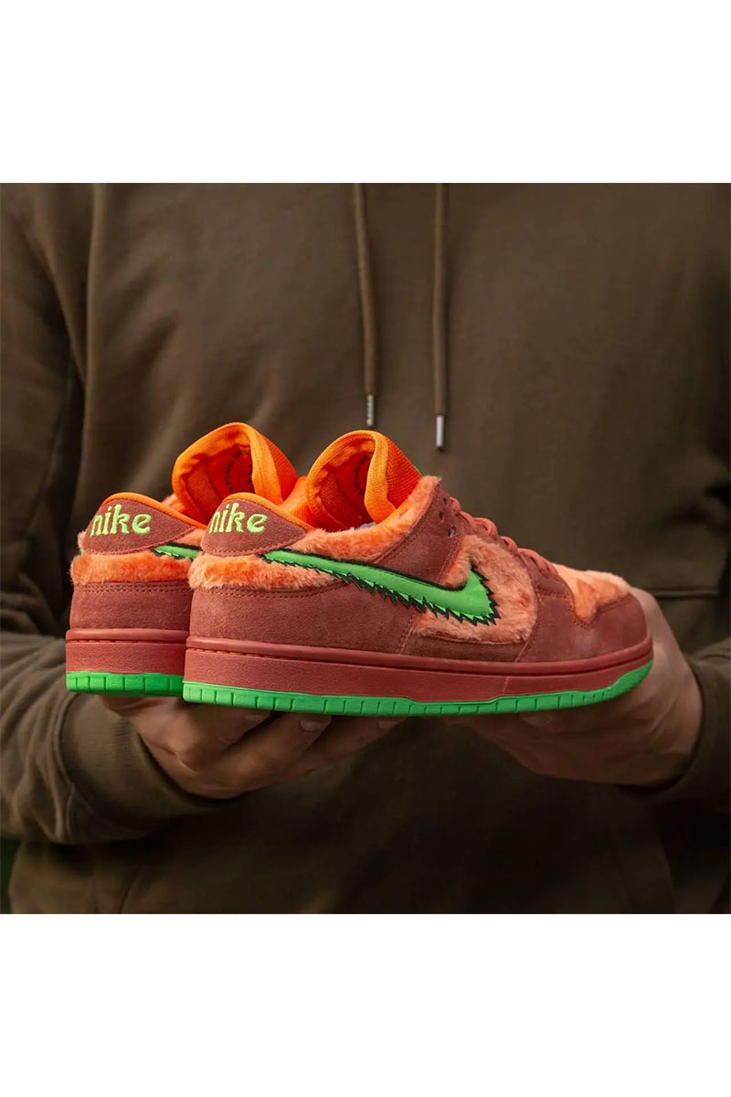 Nike Кроссовки Grateful Dead x SB Dunk Low "Orange Bear"