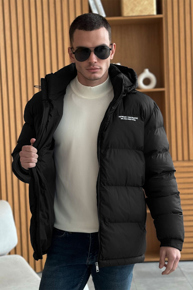 Emporio Armani EA7 Мужская куртка чёрного цвета 