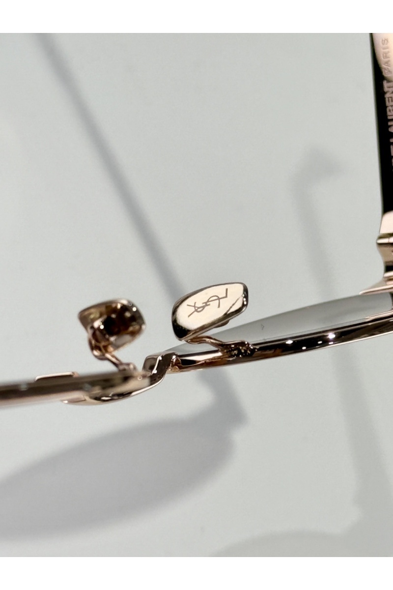 Yves Saint Laurent Солнцезащитные очки Eyewear