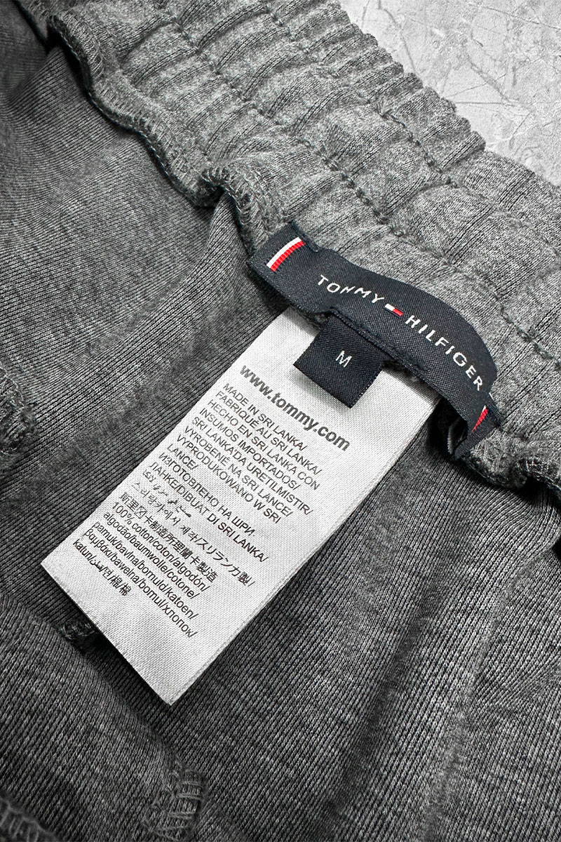 Tommy Hilfiger Спортивный костюм серого цвета