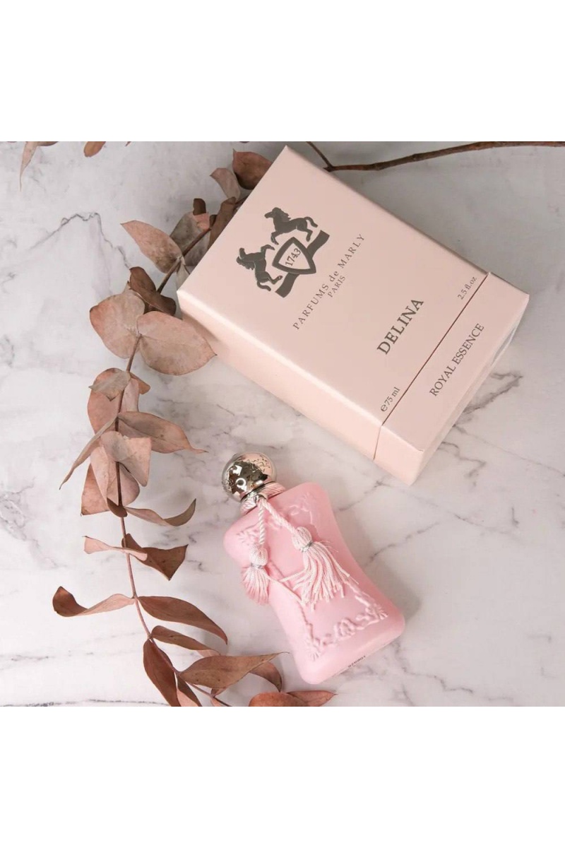 Designer Clothing Парфюмерная вода Delina Royal Essence (75 мл)