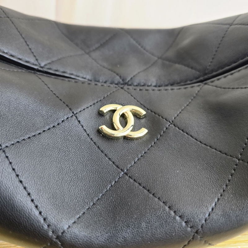Chаnеl Кожаная сумка Chanel 28x15 см