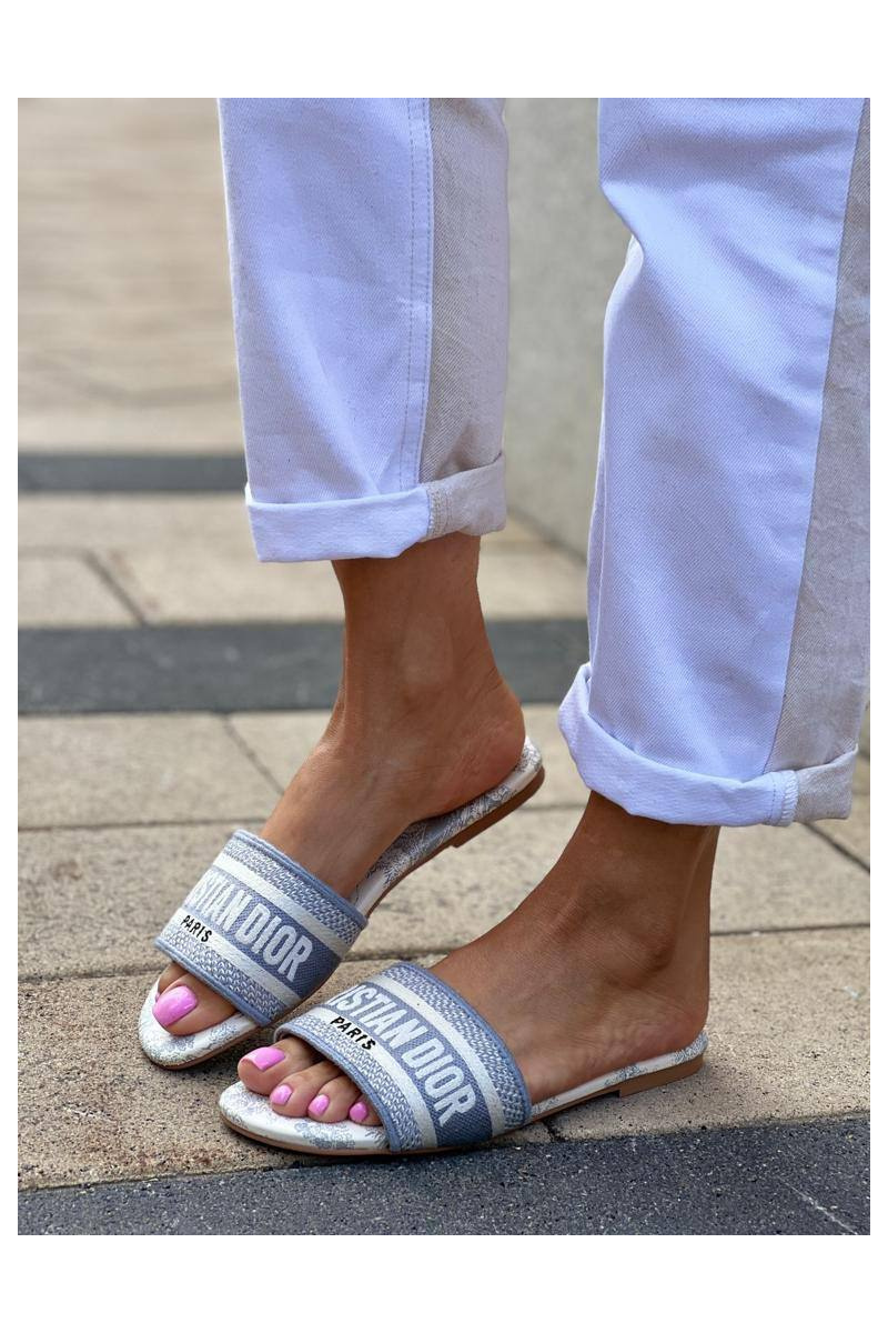Dior Женские шлепанцы Dway Slide Embroidered Cotton
