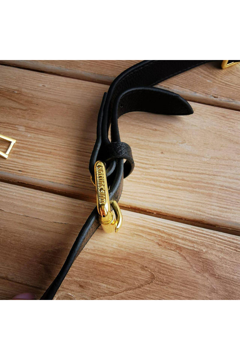 Lоuis Vuittоn Кожаная сумка на пояс Monogram All-over 23x16x10 см