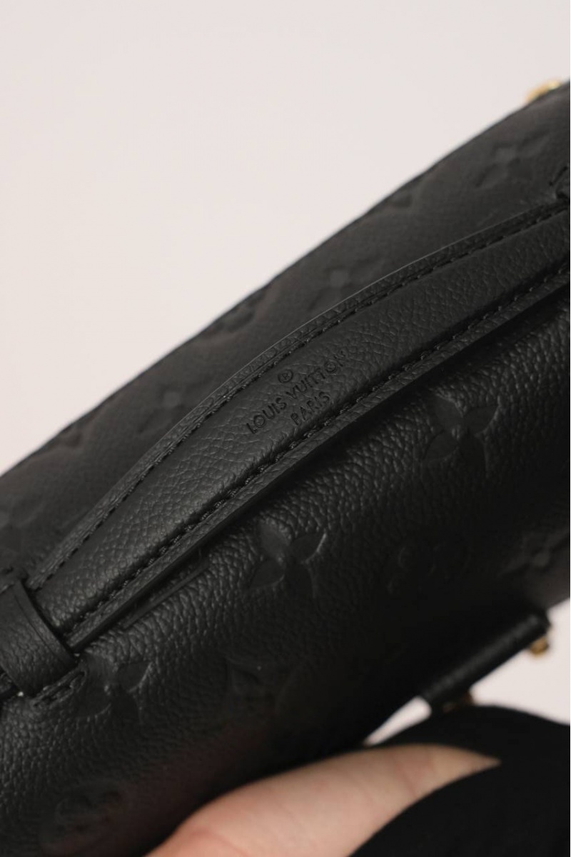 Lоuis Vuittоn Кожаная сумка Pochette Metis East Wes Premium 25x17x5 см