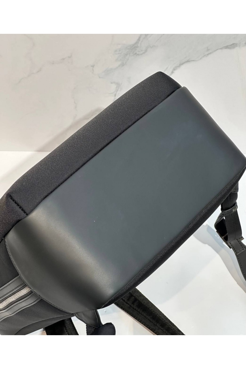 Bottega Veneta Черный рюкзак premium 36x25x15 см