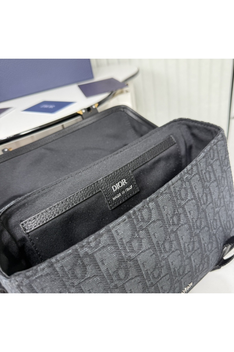 Dior Сумка Hit The Road Premium 24x18x8 см
