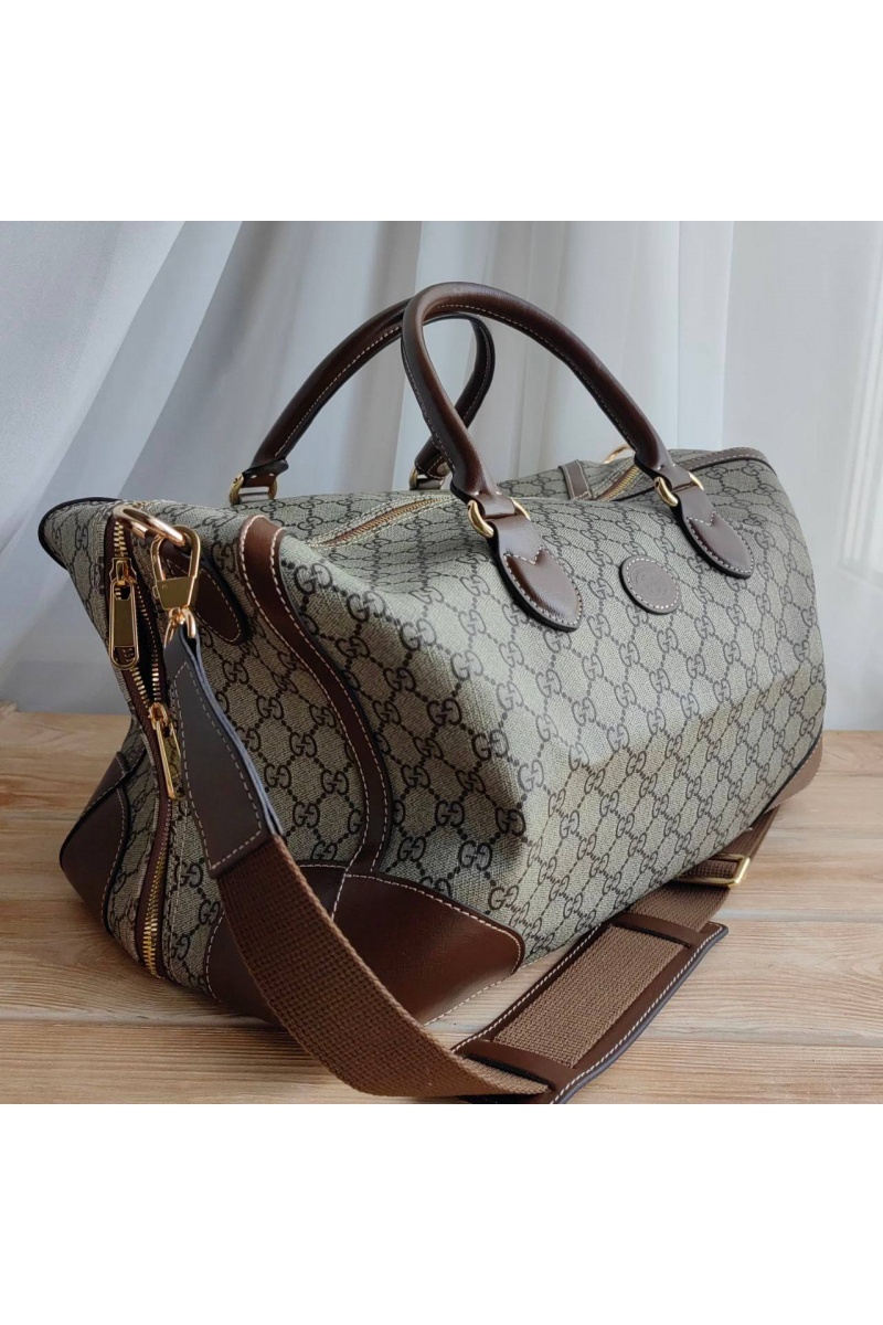 Gucci Дорожная сумка Interlocking G Duffle Bag in Beige 40x25 см