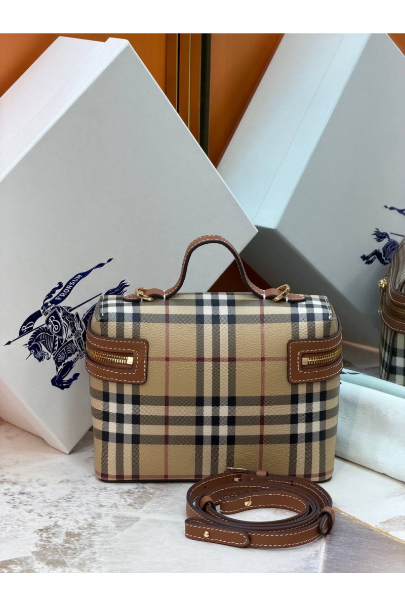 Burberry Кожаная сумка Check Vanity premium 19.5x15x8 см