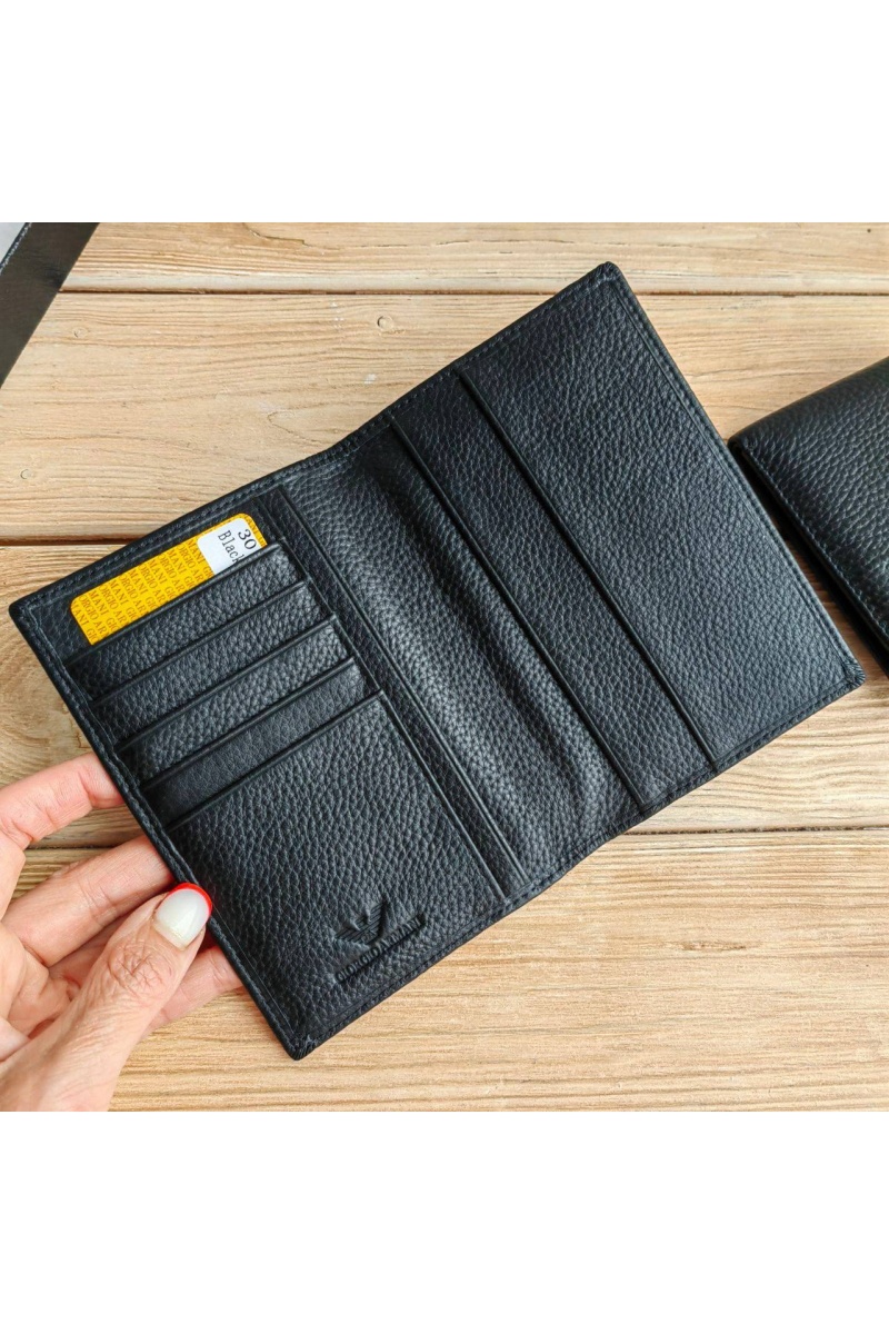 Emporio Armani EA7 Кожаная обложка для паспорта