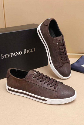 Мужские кожаные кроссовки