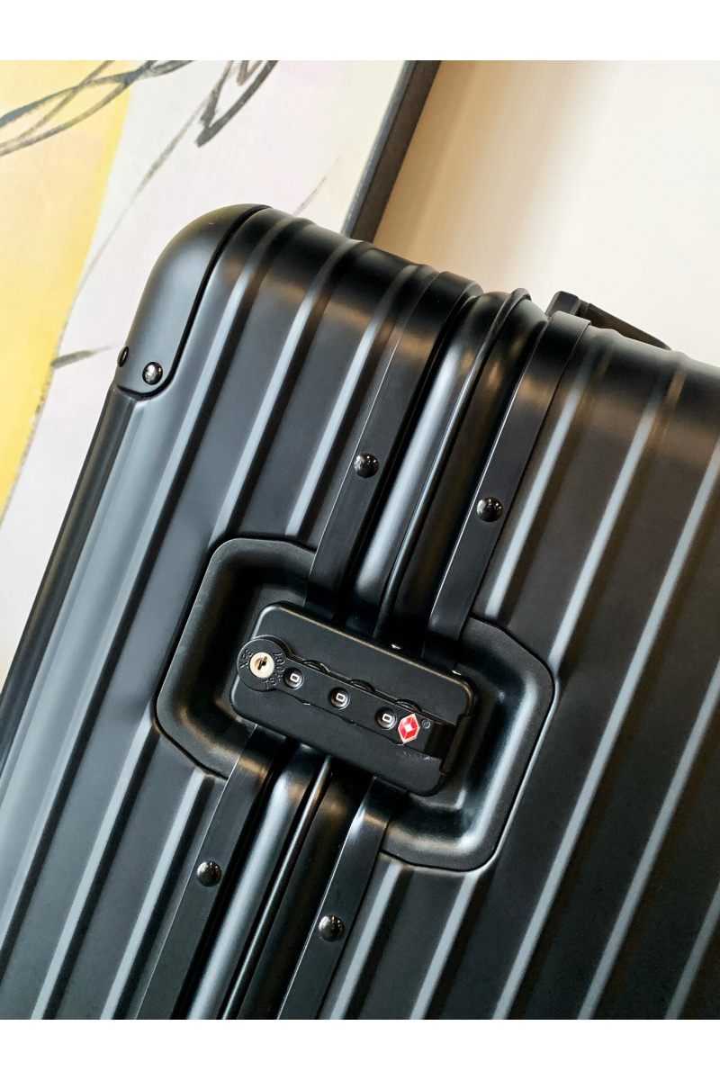 Rimowa Чемодан Aluminum Trunk Premium 77x42x36 см