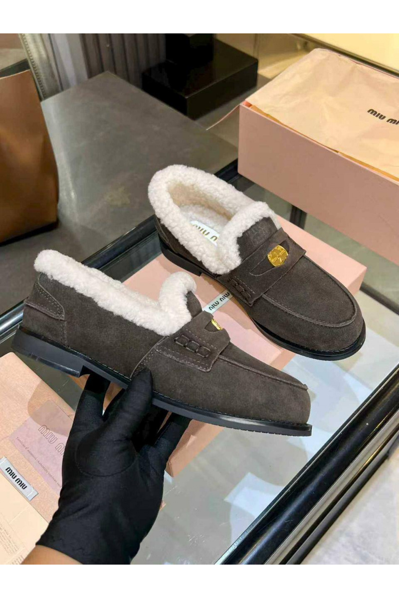 MIU MIU Женские лоферы с мехом premium  - Brown