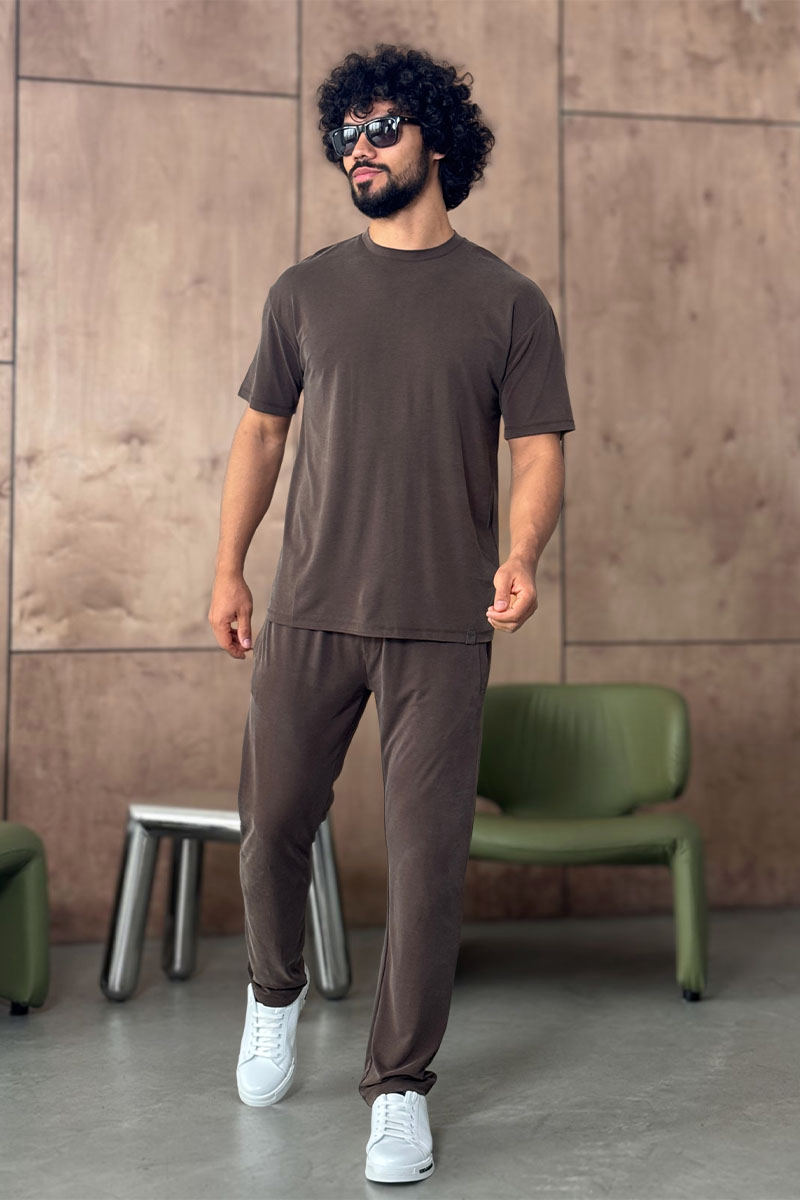 Brioni Мужской костюм коричневого цвета 