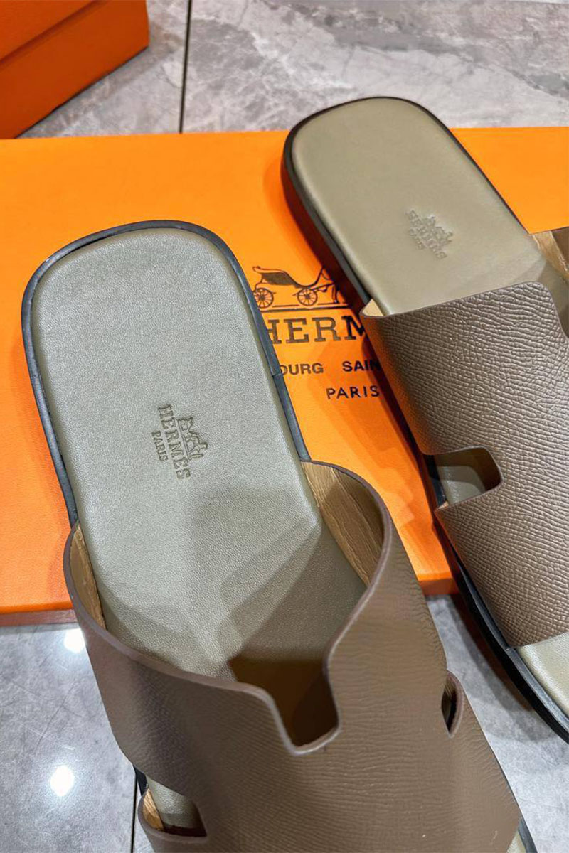 Hermes Кожаные шлёпанцы Izmir - Khaki