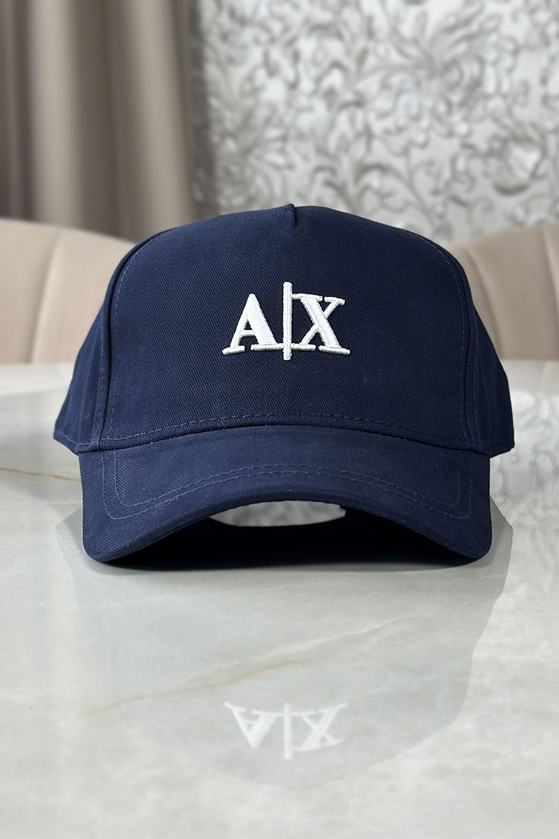 Emporio Armani EA7 Бейсболка синего цвета embroidered-logo