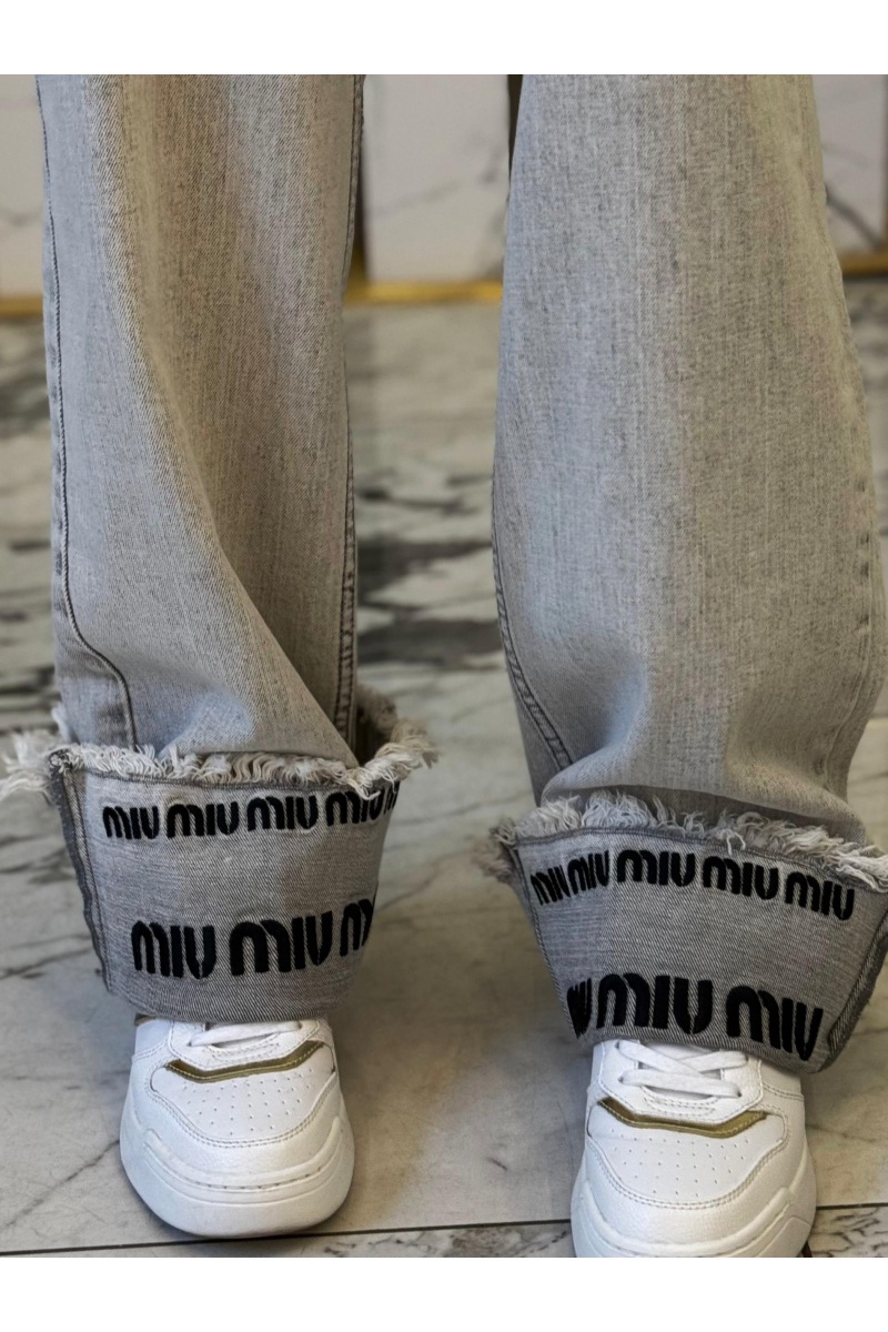 MIU MIU Серые женские джинсы 