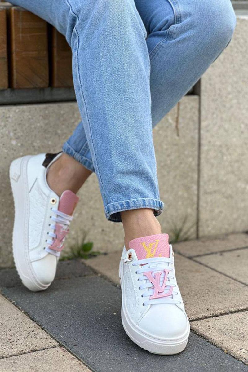 Lоuis Vuittоn Женские кожаные кроссовки Time Out - White / Pink