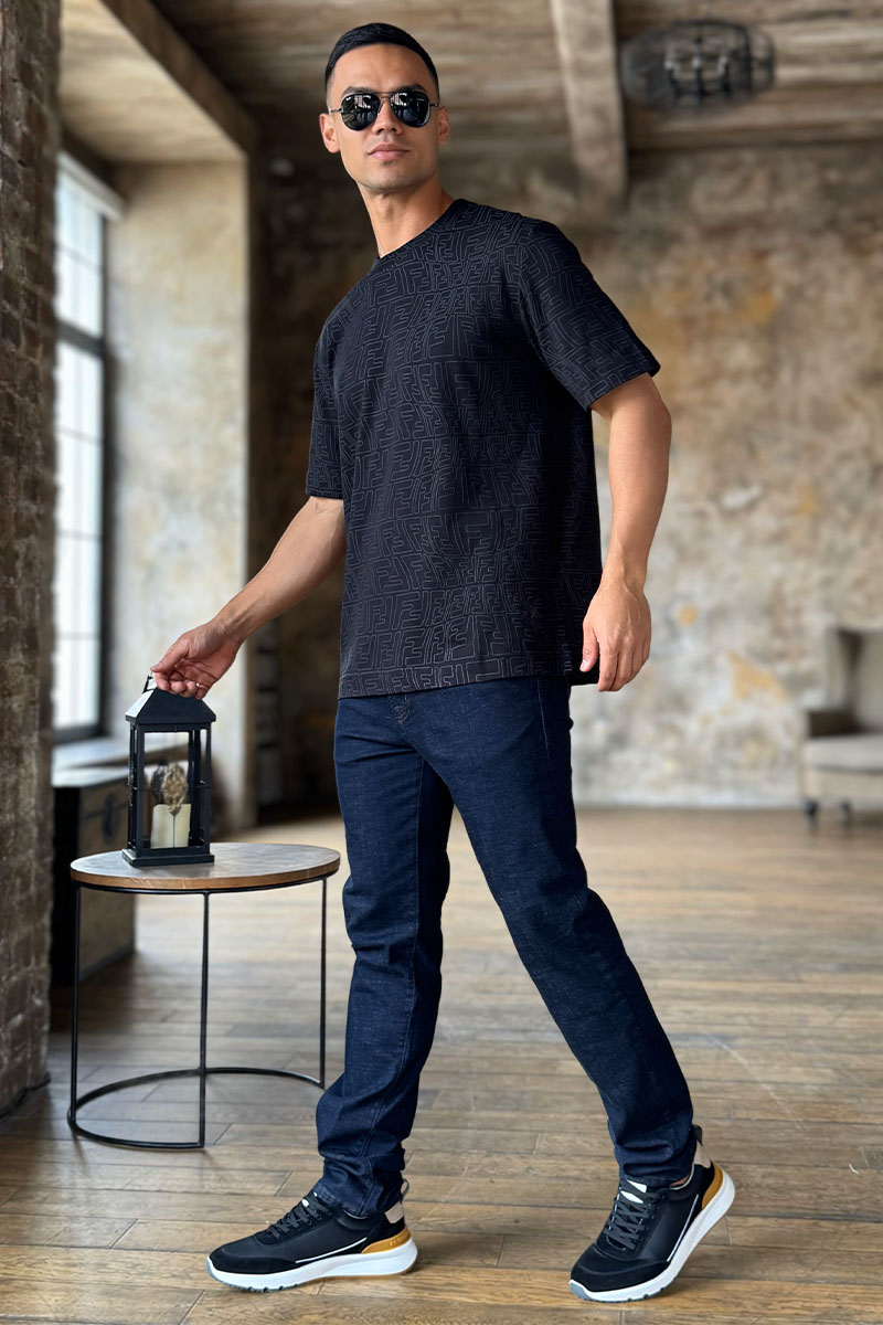 Fendi Чёрная оверсайз футболка distorted monogram pattern