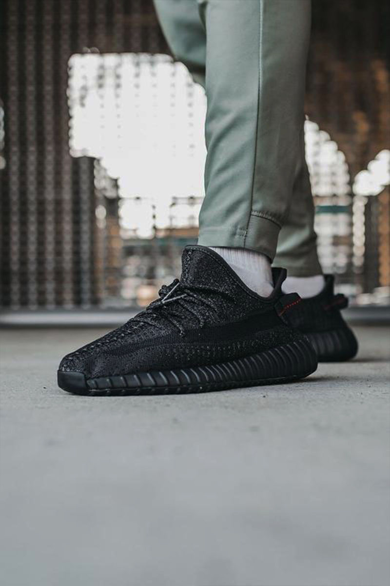 Adidas Кроссовки Yeezy Boost 350 V2 - Triple Black Premium