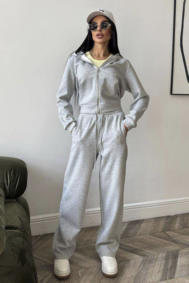 Designer Clothing Женский серый костюм Alo premium