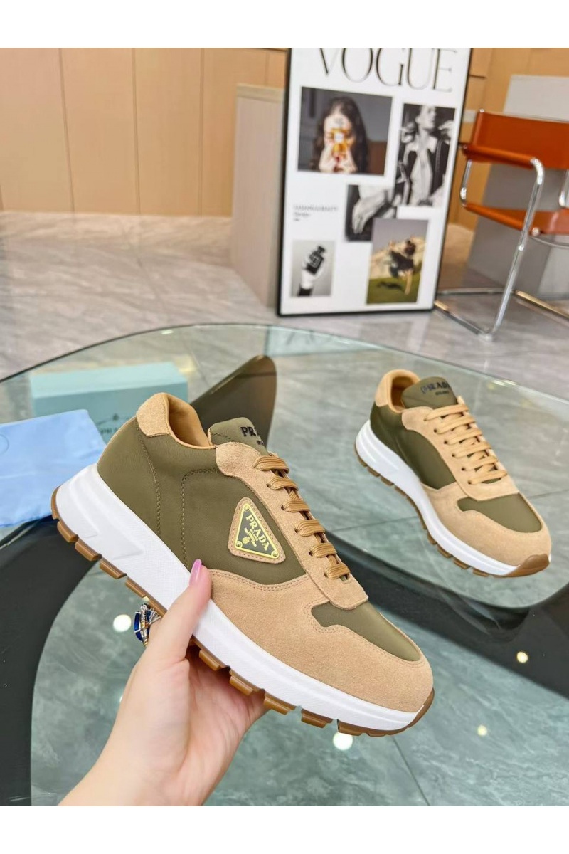Prada Женские комбинированные кроссовки - Beige / Green