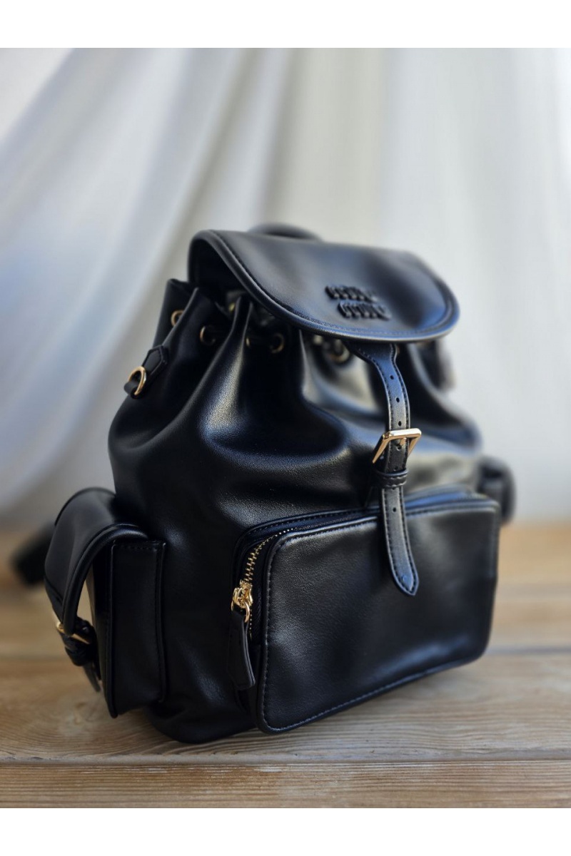 MIU MIU Кожаный рюкзак 30x25 см - Black