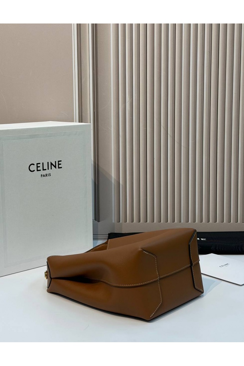 Celine Кожаная сумка Small Hobo premium 18x31x6 см