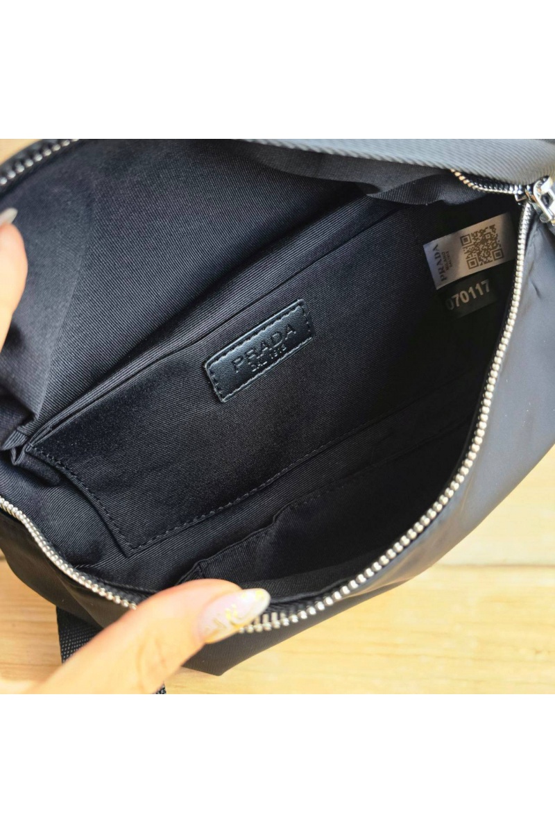 Prada Сумка на пояс 28x15 см - Black