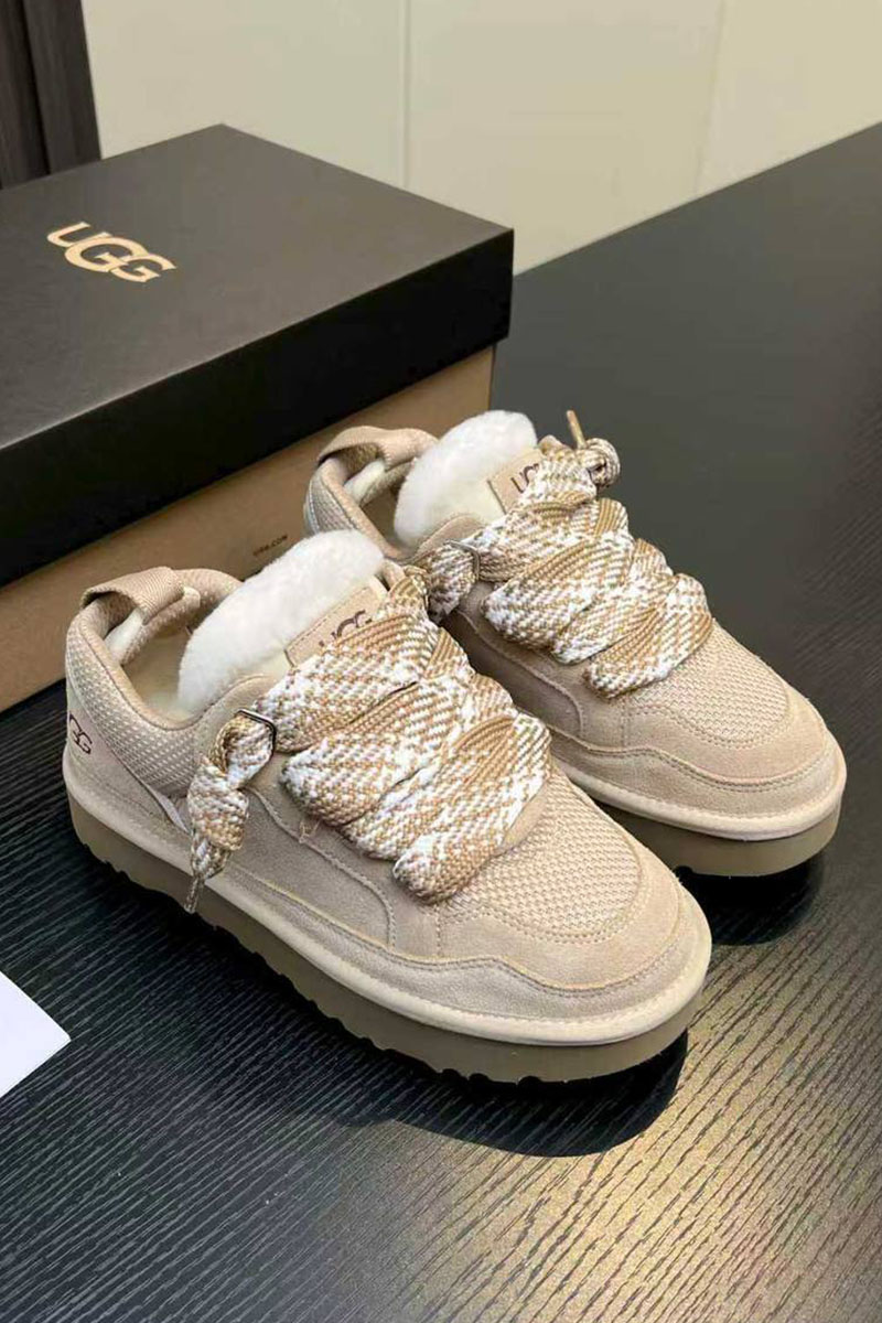 UGG Женские замшевые ботинки UGG Lowmel