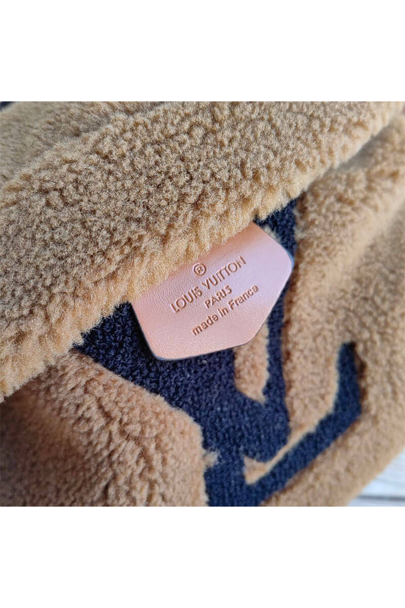 Lоuis Vuittоn Сумка на пояс Monogram Teddy 31x20 см - Brown 