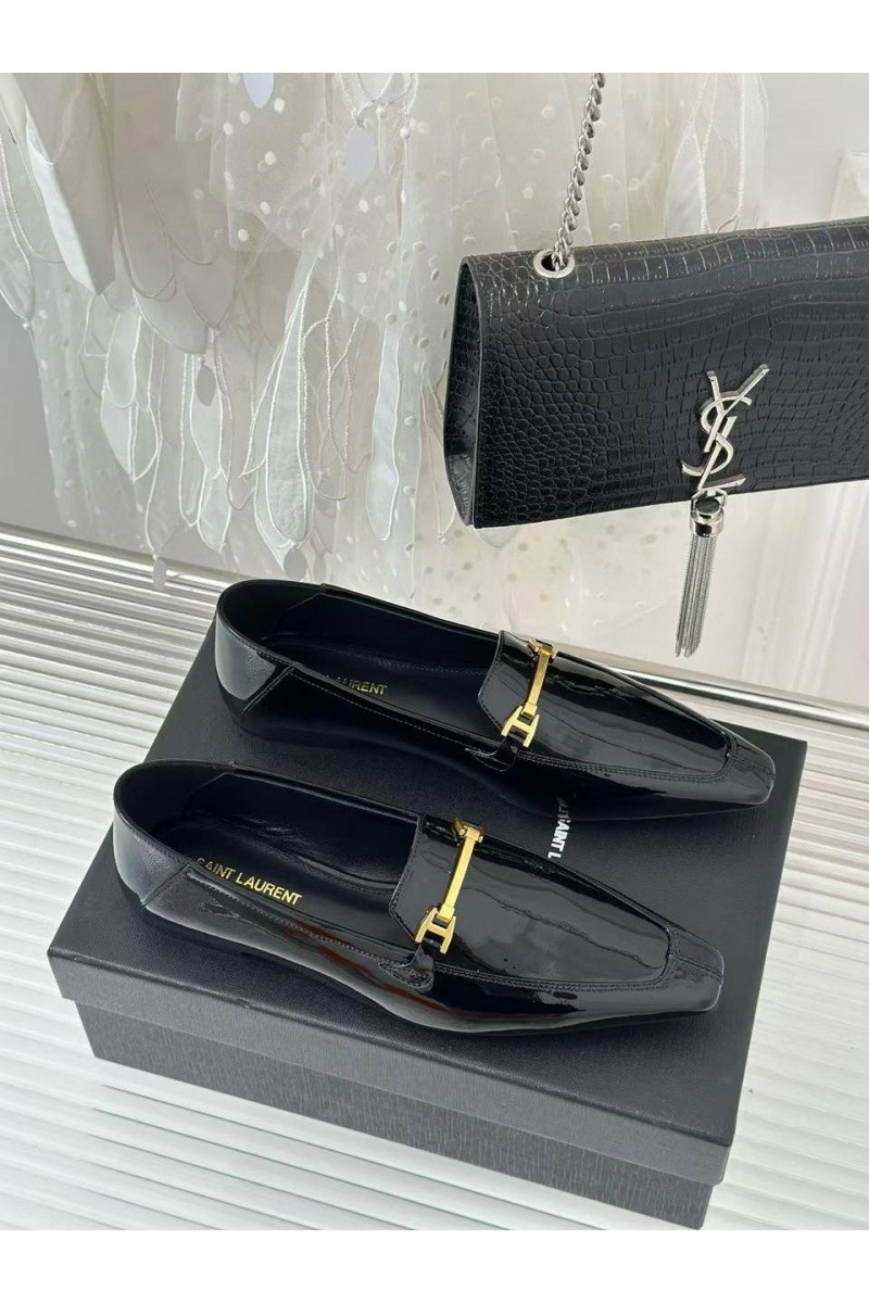 Yves Saint Laurent Женские кожаные лоферы чёрного цвета premium