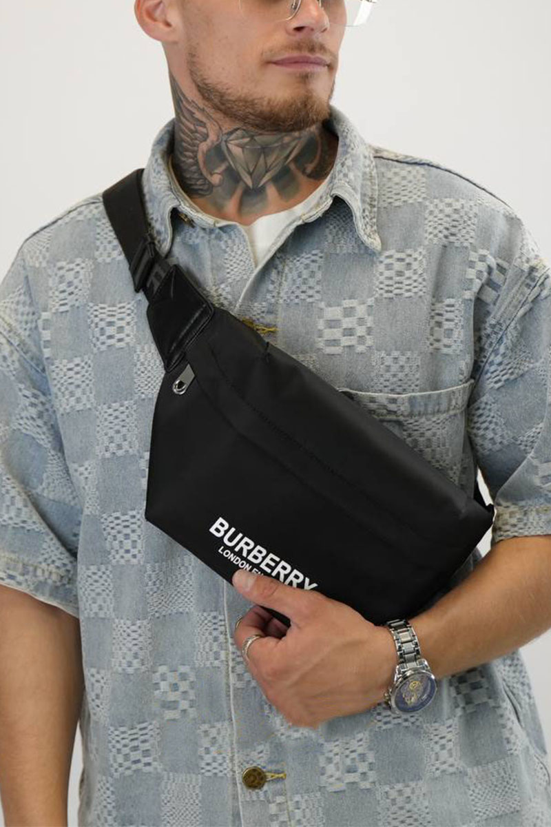 Burberry Нейлоновая сумка на пояс Premium 30x16x6 см