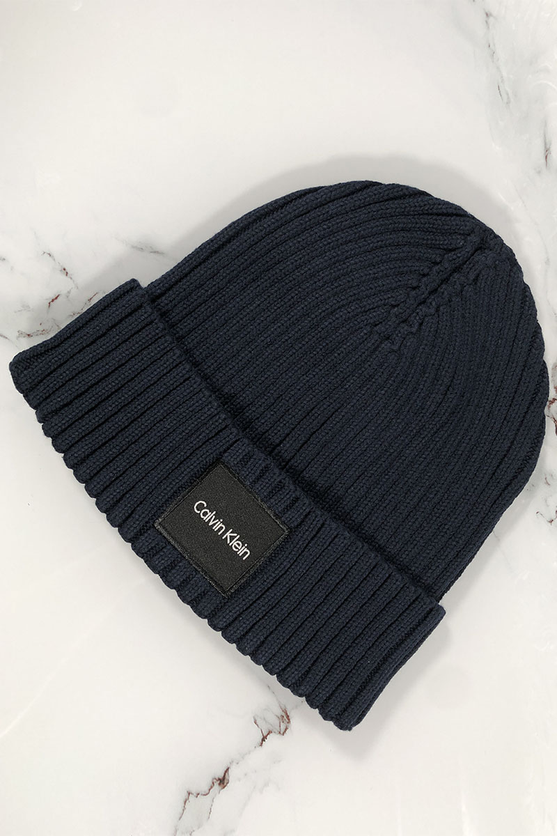 Calvin Klein Мужская шапка тёмно-синего цвета logo-patch