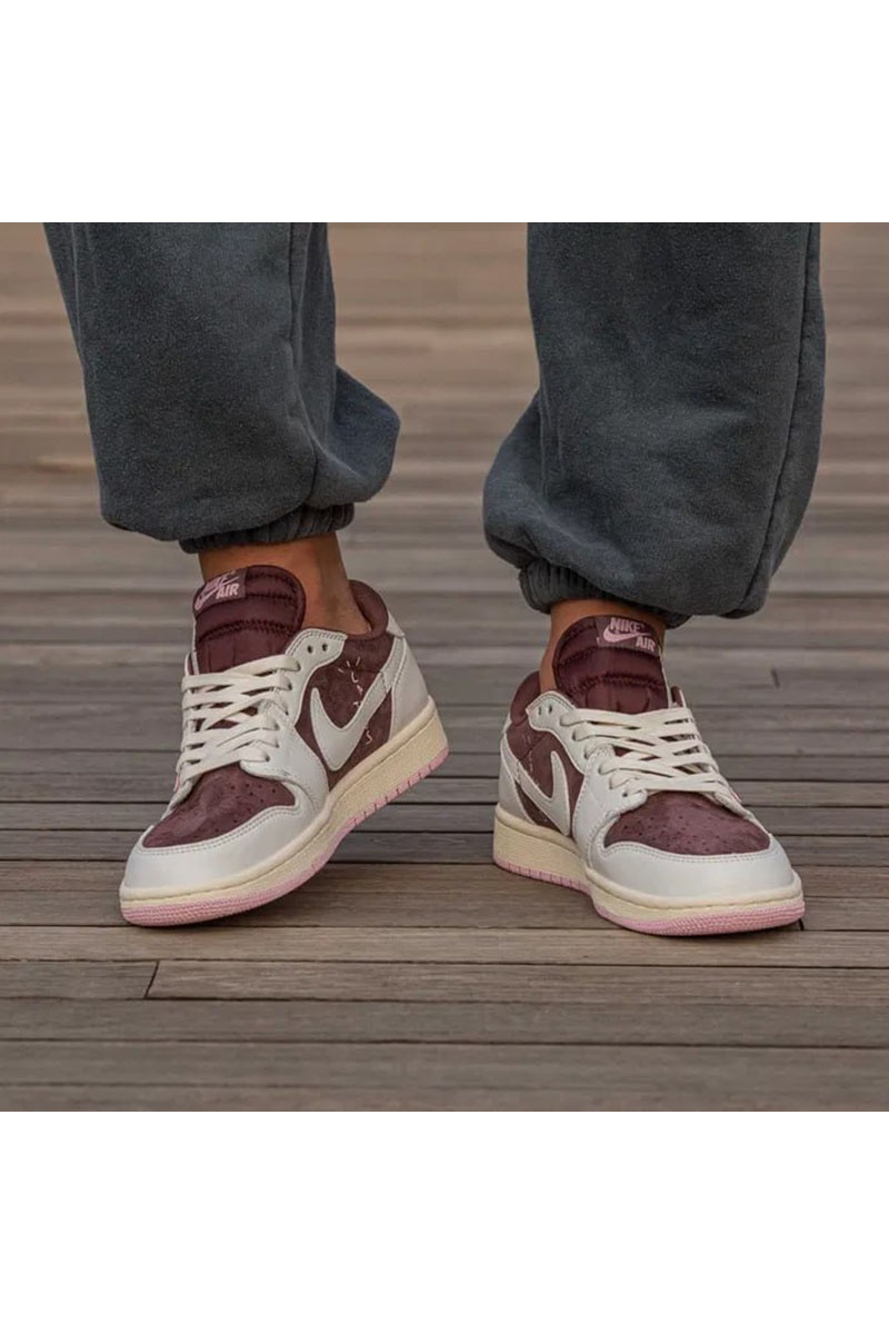 Nike Кроссовки Travis Scott x AJ1 Low "Pink Oxford"