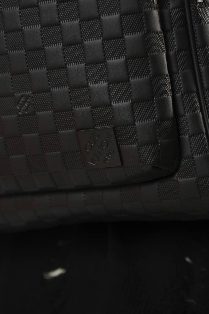 Lоuis Vuittоn Кожаный рюкзак Avenue 41x30 см