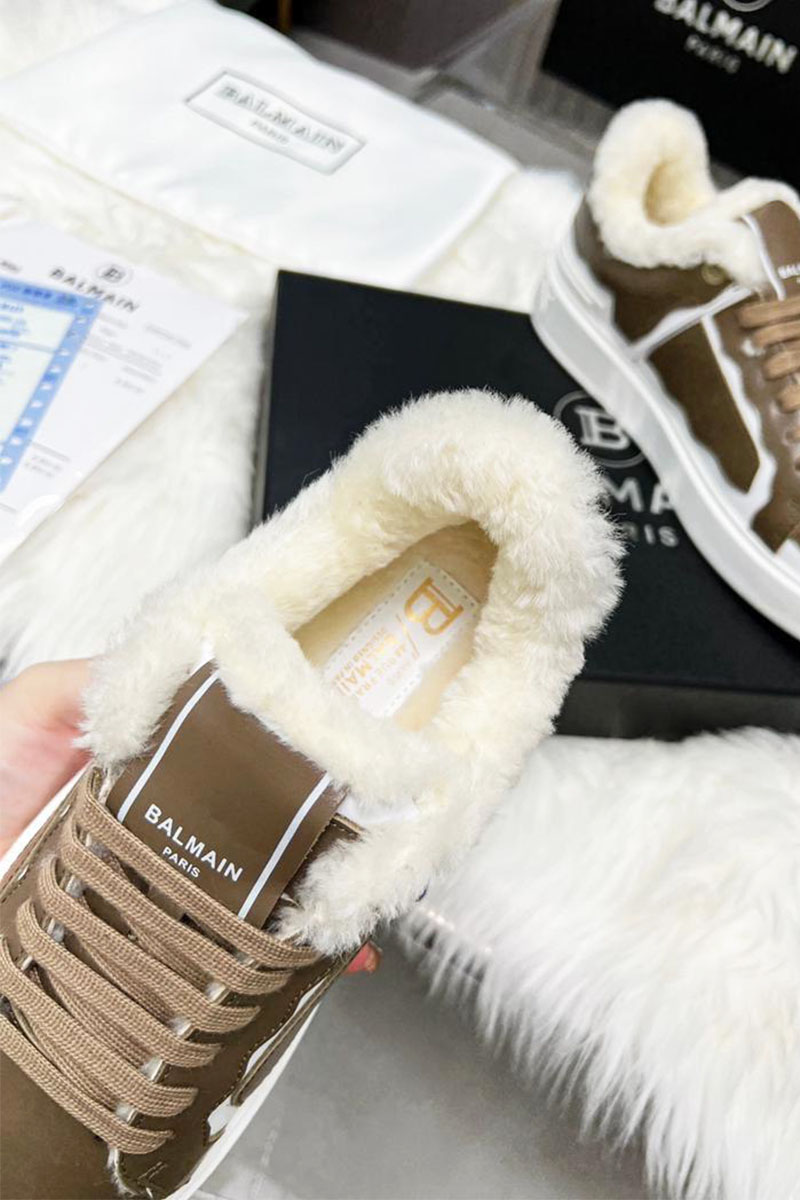 Balmain Кожаные кроссовки с мехом low-top - Beige / White