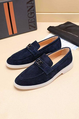 Мужские замшевые лоферы 