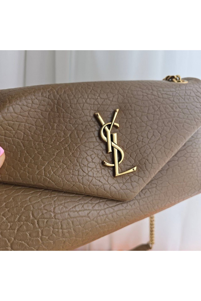 Yves Saint Laurent Кожаная сумка Calypso 27x13 см