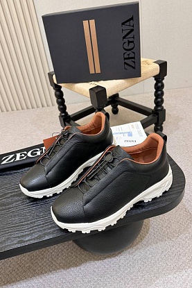 Мужские кроссовки 