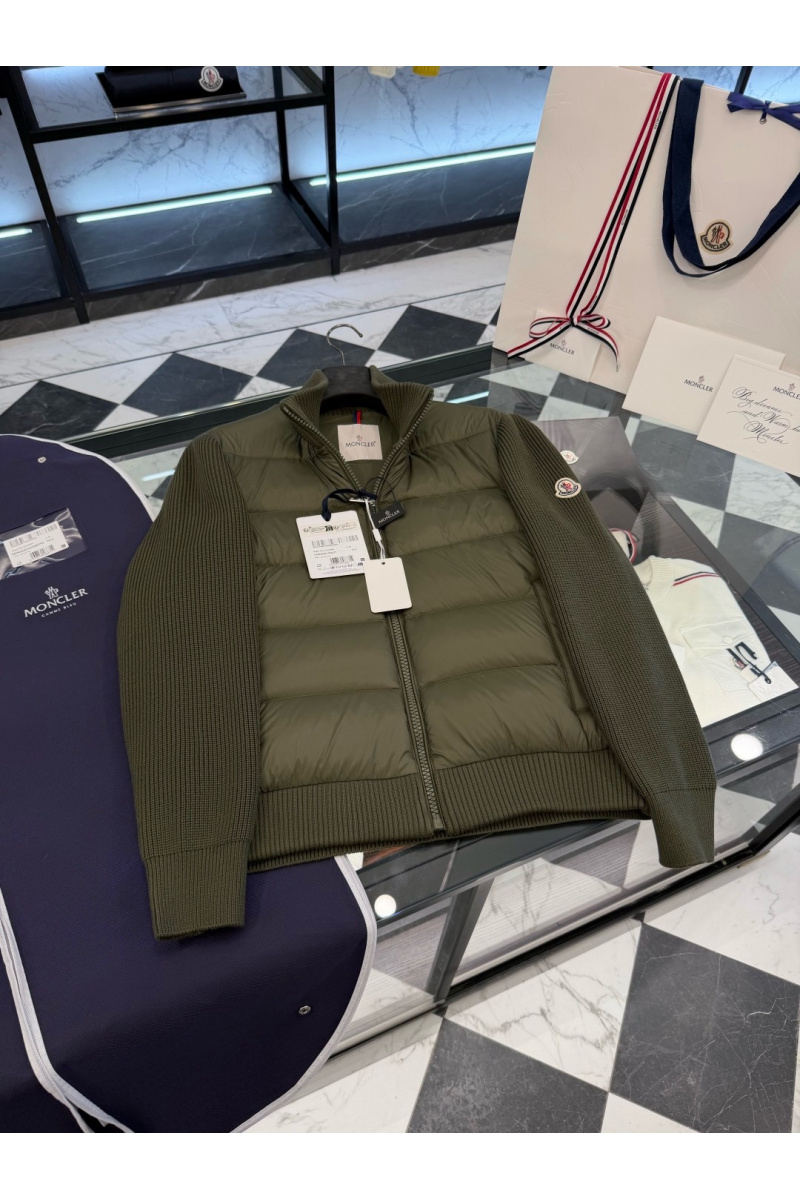 Moncler Куртка с вязаными рукавами цвета хаки 