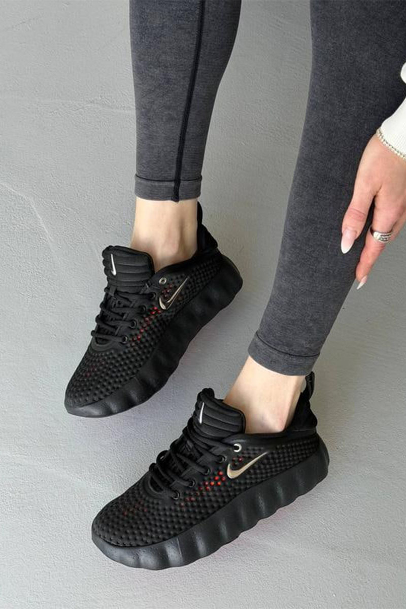 Nike Кроссовки Mind 002 