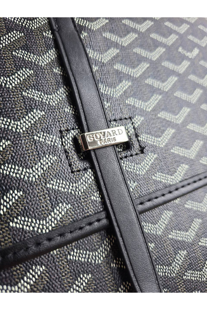 Designer Clothing Кожаная сумка Goyard Belvedere MM 27x21 см