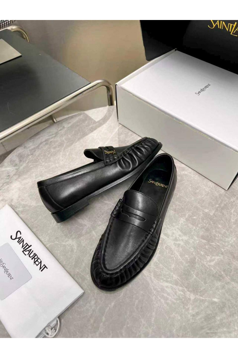 Yves Saint Laurent Женские кожаные лоферы premium