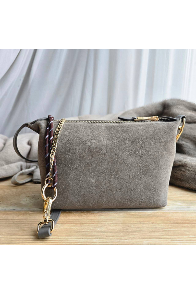 MIU MIU Замшевая сумка 22x14 см