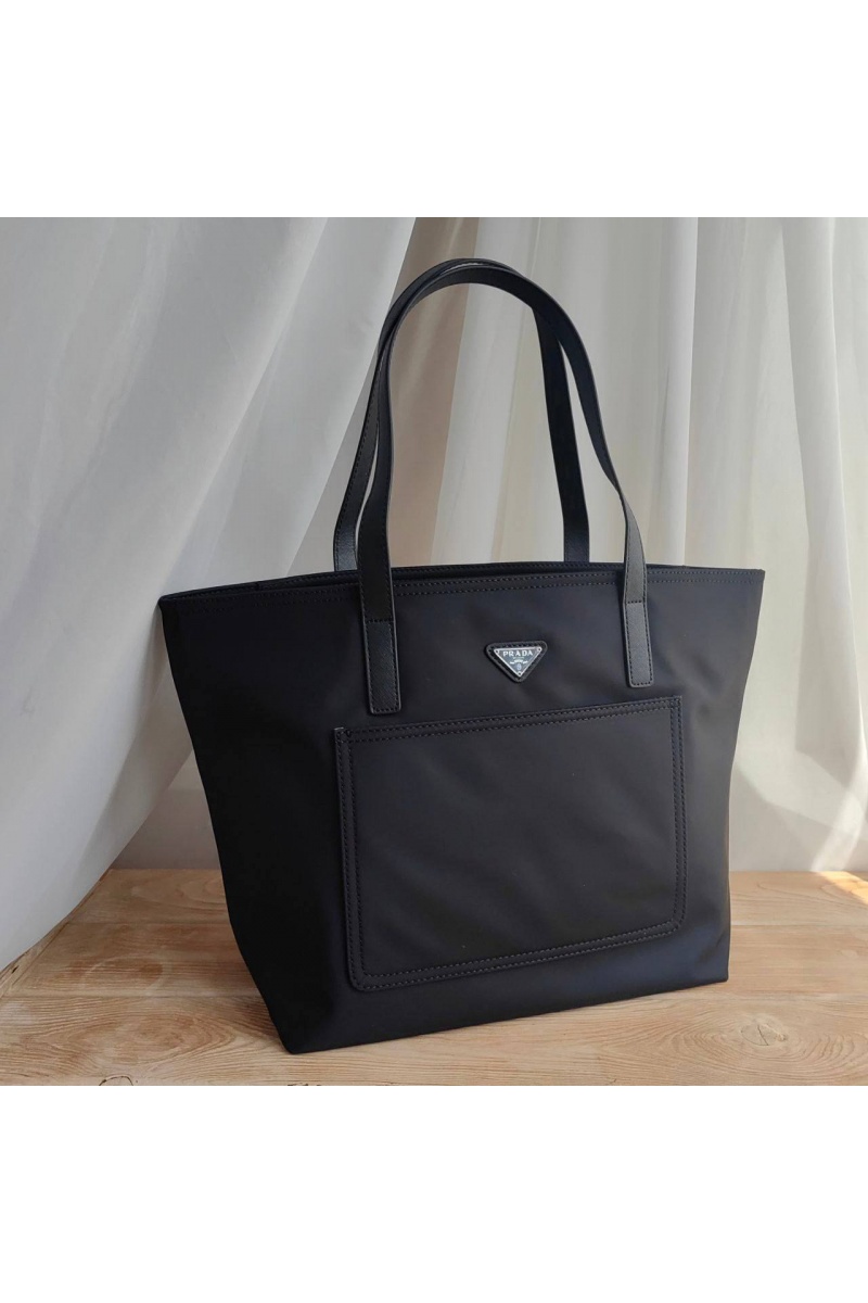 Prada Женская сумка-тоут Re-Nylon 30x28 см