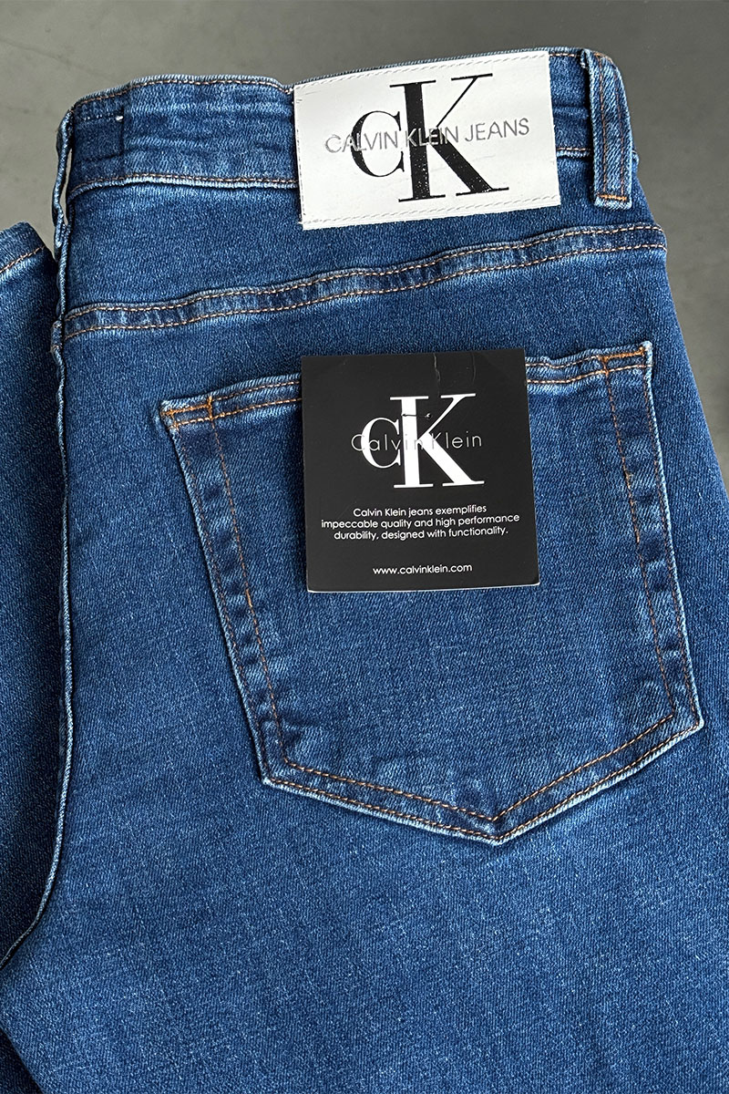 Calvin Klein Джинсы синего цвета 