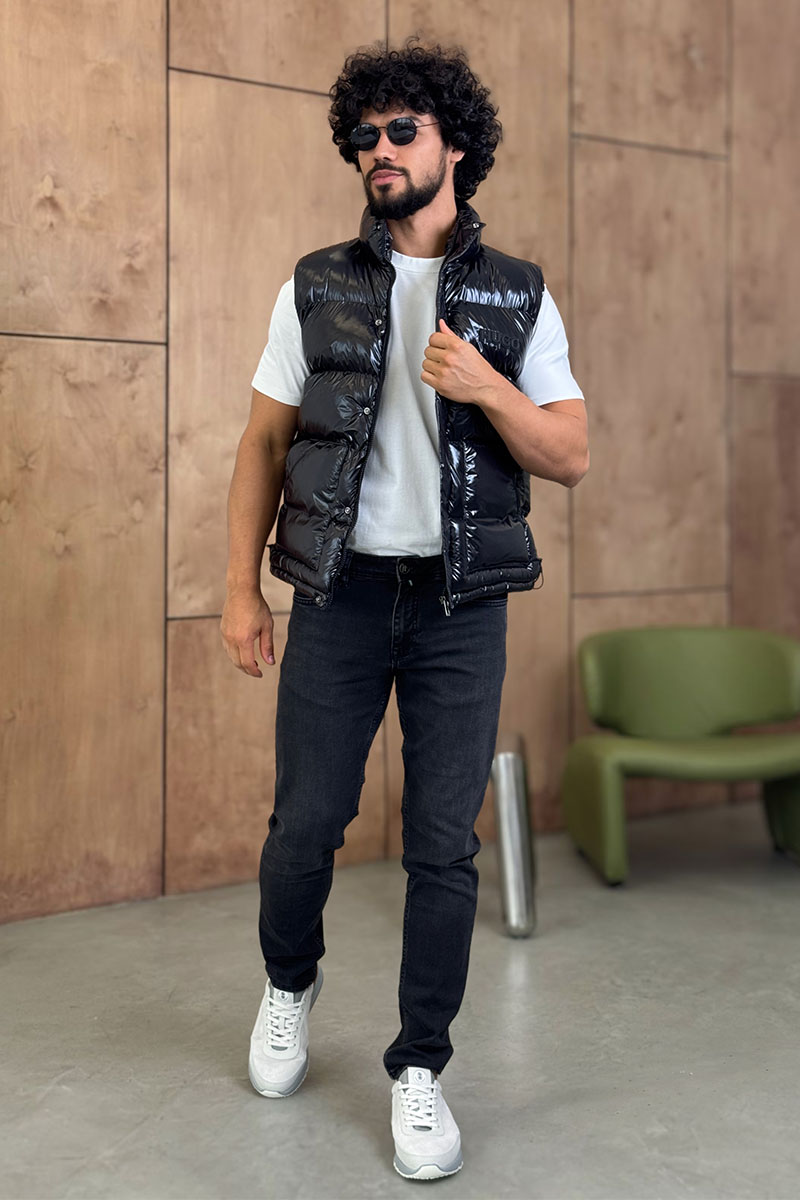 Hugо Воss Мужской чёрный жилет 