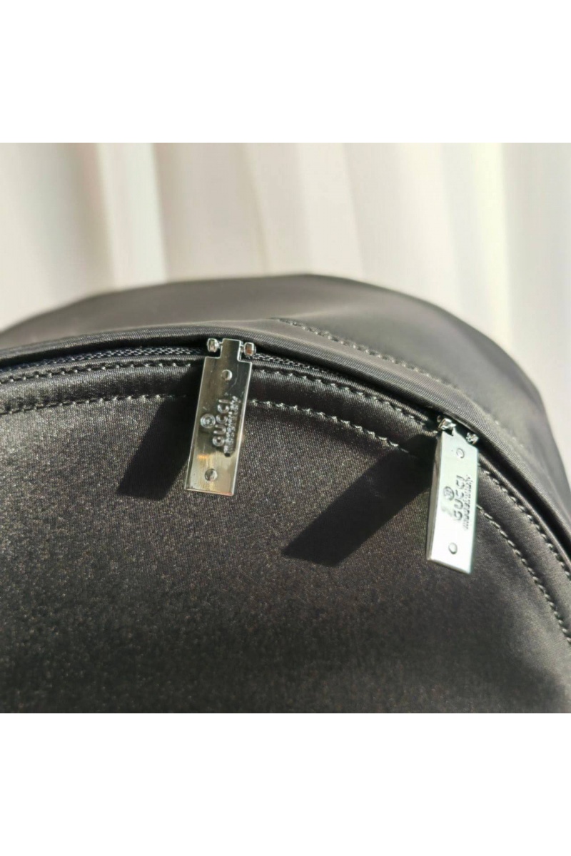 Gucci Нейлоновый рюкзак чёрного цвета 41x30.5 см