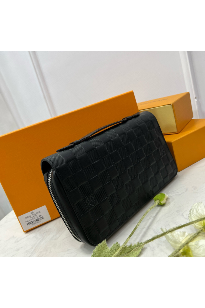 Lоuis Vuittоn Кожаное портмоне  Zippy XL Premium 22x12x5 см